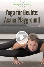 Janin, yogalehrerin bei yoga vidya bad meinberg, zeigt dir, wie du in die volle heuschrecke kommst. Yoga Video Fur Fortgeschrittene Yoga Ubungen Fur Starke Arme Und Schultern Mit Kai Hill Yoga Video Yoga Ubungen Yoga Anfanger