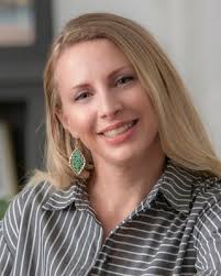 Alicia Gilbert's Instagram, Twitter & Facebook