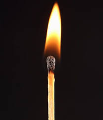 Craquer Une Allumette Dans Les Toilettes Fire Photography Matchstick Craft Galaxy Wallpaper