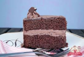 Chocolate ganache is a 2 ingredient recipe with virtually endless uses. Wie Du Eine Kinderschokoladen Ganache Herstellst