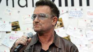 Bono is the frontman and lead vocalist of the irish rock band u2. Jugendfreund Von Bono So Kam Der U2 Sanger Zum Glauben