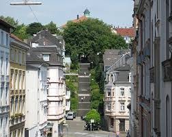 Blick Vom Gronauberg Auf Die Eichentreppe Wuppertal Eichentreppen Gebaude
