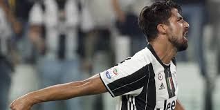 Last international champions cup game full focus on getting. Profil Sami Khedira Bola Net