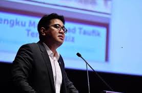 Son of tengku maimoen and tengku nomel aziz husband of private father of private; Petronas Moving Forward Together Petronas Staff From Malaysia And Around The World Gathered Earlier Today Via A Live Streaming Session To Engage With The New President And Group Ceo Tengku Muhammad