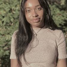 Alexandra Neal's Instagram, Twitter & Facebook