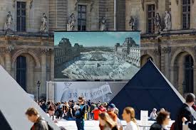 The 20th century was a time of rapid artistic change and development where preconceived, traditional concepts were challenged. 13 Famous Street Artists From Cornbread To Banksy