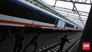 Maybe you would like to learn more about one of these? Waktu Tempuh Kereta Jakarta Surabaya Dijamin Hanya 5 5 Jam