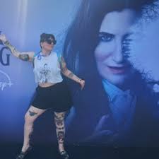 Bethany Griffin (@bethjgriffin)