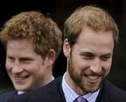 El príncipe Guillermo estrena una elegante barba por Navidad