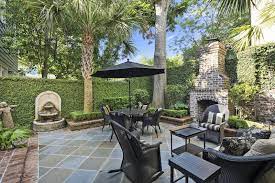 25 Anson St Charleston Sc 29401 Outdoor Patio Designs Patio Design Patio