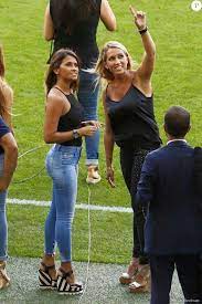 259,911 likes · 32,691 talking about this. Pin De Jonsu Em Antonella Roccuzzo 3 Futebol Looks Moda