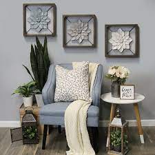 Framed Metal Flower Wall Decor In 2021 Metal Flower Wall Decor Farmhouse Wall Decor Stratton Home Decor