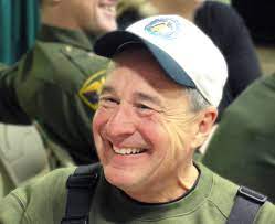 Johnny (john l) morris, founder and ceo of bass pro shops, got his start in 1972 by selling fishing tackle out of the back of his father's store. One Million Face Masks Donated To Healthcare Workers By Johnny Morris Westernbass Com