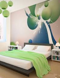 Guarda come potresti arredare una parete vuota dietro al letto con diversi vassoi di ceramica o delle semplici luci led. Carta Parati Camera Da Letto 3 Idee Originali