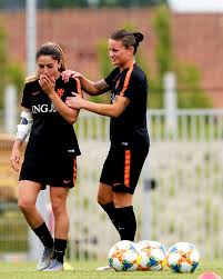 Spitse started her career at vv sneek before joining sc heerenveen when the dutch. Nedwnt Danielle Van De Donk Sherida Spitse During