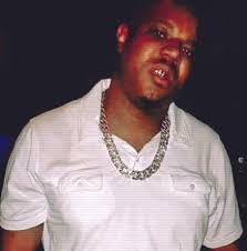 Cedric Womack's Instagram, Twitter & Facebook