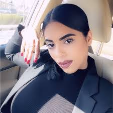 Denise Collado's Instagram, Twitter & Facebook