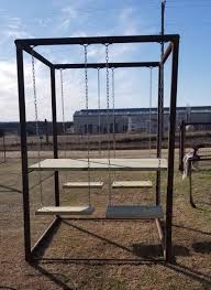 Swing Picnic Table In 2020 Diy Picnic Table Diy Swing Swing Table