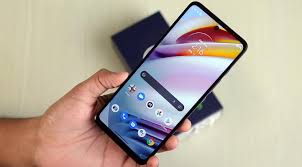 Fix Motorola Moto G40 Fusion Stuck on ...
