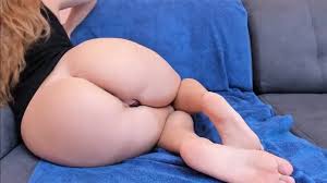 Buttplug in the ass of a kinky cam girl with nice feet  Teen Porno XXX