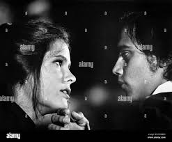 Sarah holcomb hi-res stock photography and images