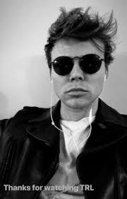 The Gang and Zayn Malik's Younger Sister (Ashton Irwin)