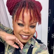 Alicia Toole's Instagram, Twitter & Facebook