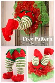 Free knitting pattern christmas wreath. Elf Christmas Wreath Crochet Patterns