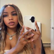 Let's talk about how w every fight ivory get in with lex the only rounds  she win is when she uses her weight 😭😭 Like