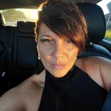 Tanya Robinson's Instagram, Twitter & Facebook