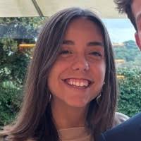 10+ perfiles de «Laura Isern»