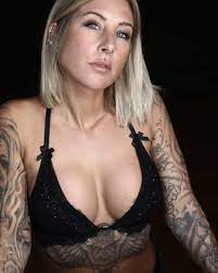 Danii Dittx A good photo is one that you look at for more than a second 🔥