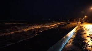 Gambar indahnya langit bertabur bintang malam hari foto. Gelombang Tinggi Laut Jawa Warga Wilayah Pesisir Kota Pekalongan Berjaga Jaga Hingga Dini Hari Halaman 2 Tribun Jateng
