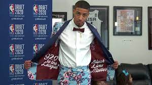 Suits is an american legal drama television series created and written by aaron korsh. 2020 Nba Draft Tyrese Haliburton Already Won Draft Night With His Suit Sactown Royalty