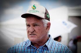 Em grupo de WhatsApp filho chama presidente da Aprosoja Brasil de "otário"  e o acusa de corrupção