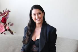 Rebecca mir entzückt ihre fans mit einem neuen babybauchfoto. Rebecca Mir Wow Hier Setzt Sie Ihren Babybauch Perfekt In Szene Brigitte De