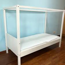 Rosdorf park edgebrooke tufted upholstered low profile four poster bed x114526620 size: Kids Poster Bed From Ikea On Carousell