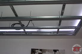 Brico Creation D Un Faux Plafond Avec Ruban Led Et Spots Plafond Ruban Led Faux Plafond