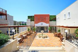 Cactus fleur beach'te türk a la carte restoran minimum 5 gece konaklamalarda 1 akşam rezervasyonlu ve ücretsiz, 5 geceden az konaklamalarda ise. Club Cactus Fleur Beach Etstur Com