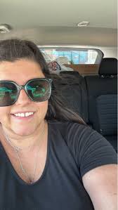 Snapped this pic literally one second too late—shoutout to the grocery  angel who loaded up my whole order while I sat in the A/C like royalty 👑😂  So tell me—are you Team