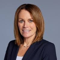 Shannon Stiles's Instagram, Twitter & Facebook