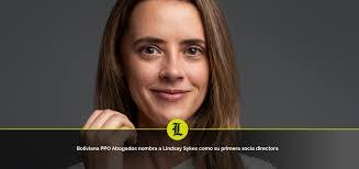 Lindsay Sykes's Instagram, Twitter & Facebook