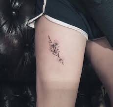 70 creative and beautiful flower tattoo designs for women thigh tattoos women beautiful flower tattoos floral thigh tattoos