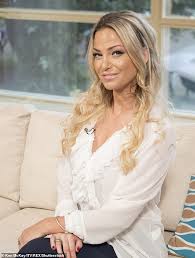 Former girls aloud singer has heartbreakingly revealed she doesn't know how many months she has left to. Sarah Harding Returns To Social Media For The First Time In Months Daily Mail Online