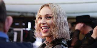 Τάμτα γκοντουάτζε , romanizzato : Tamta Was Afraid Of Not Going To Tel Aviv I Got Very Scared
