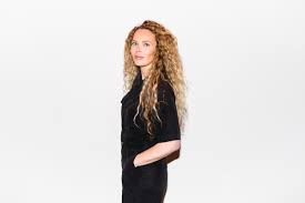 Ontvang meldingen van nieuwe zoekresultaten. Roxane Van Iperen Mondo Vpro
