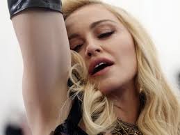 Madonna zeigte sich so montagabend auf instagramfoto: Neue Nacktfotos Von Madonna Sorgen Fur Wirbel Sexy National Vol At