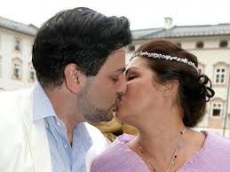 Hochzeit von anna netrebko und yusif eyvazov im pa… viel security. Anna Netrebko Und Yusif Eyvazov Wollen Noch 2015 In Wien Heiraten Stars Vienna At