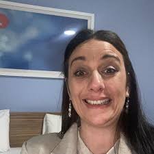 Hi! We're coming in July and have friends staying at a different resort.  Does anyone know of any nice restaurants nearby, or if they'd be able to  come to this hotel for