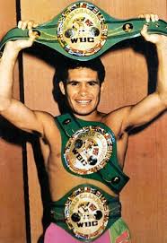 Julio césar chávez gonzález was born in sonora, mexico, on july 12th, 1962 into a poor family. Julio Cesar Chavez Sr Boxing Champions Mexican Boxers Boxing History